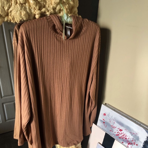 H&M Ribbed Hoodie - Picture 3 of 4